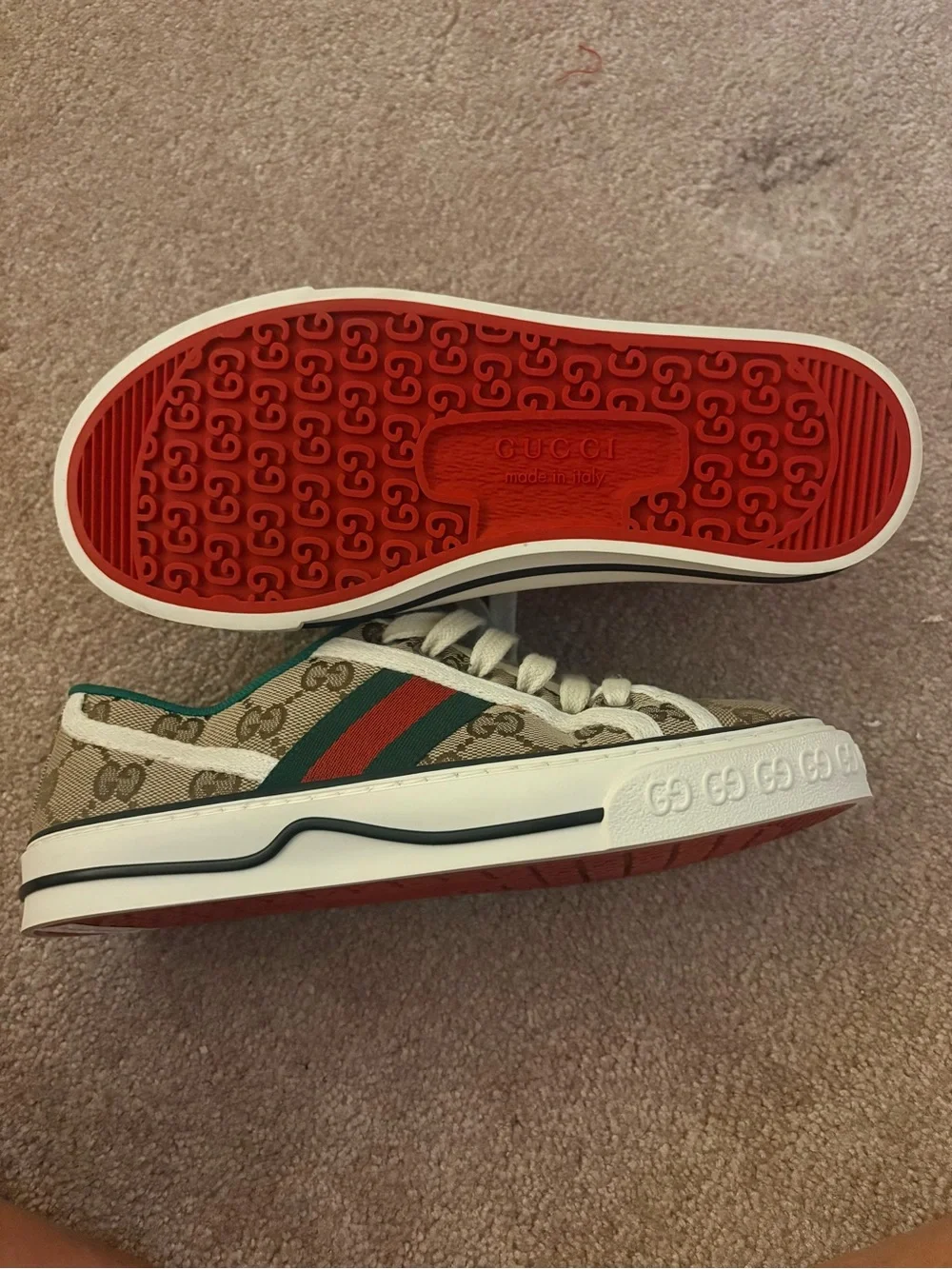 Gucci Beige GG Canvas Low-Top Sneakers with Green and Red Stripe